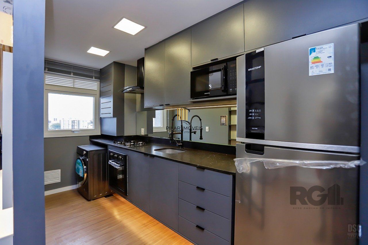 Apartamento 2 dormitórios no bairro São Sebastião