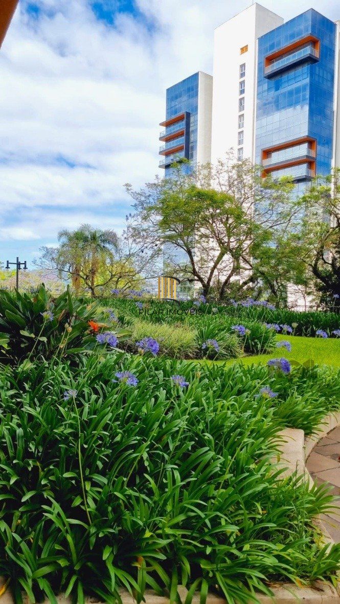Apartamento 3 dormitórios no bairro Petrópolis