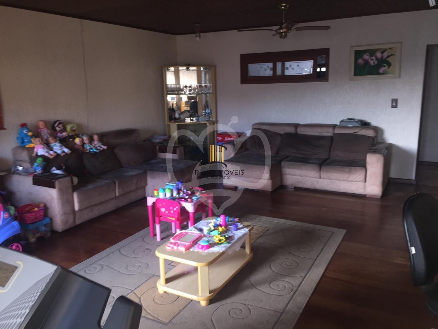 Casa para Venda - 265m², 4 dormitórios, 5 vagas - 