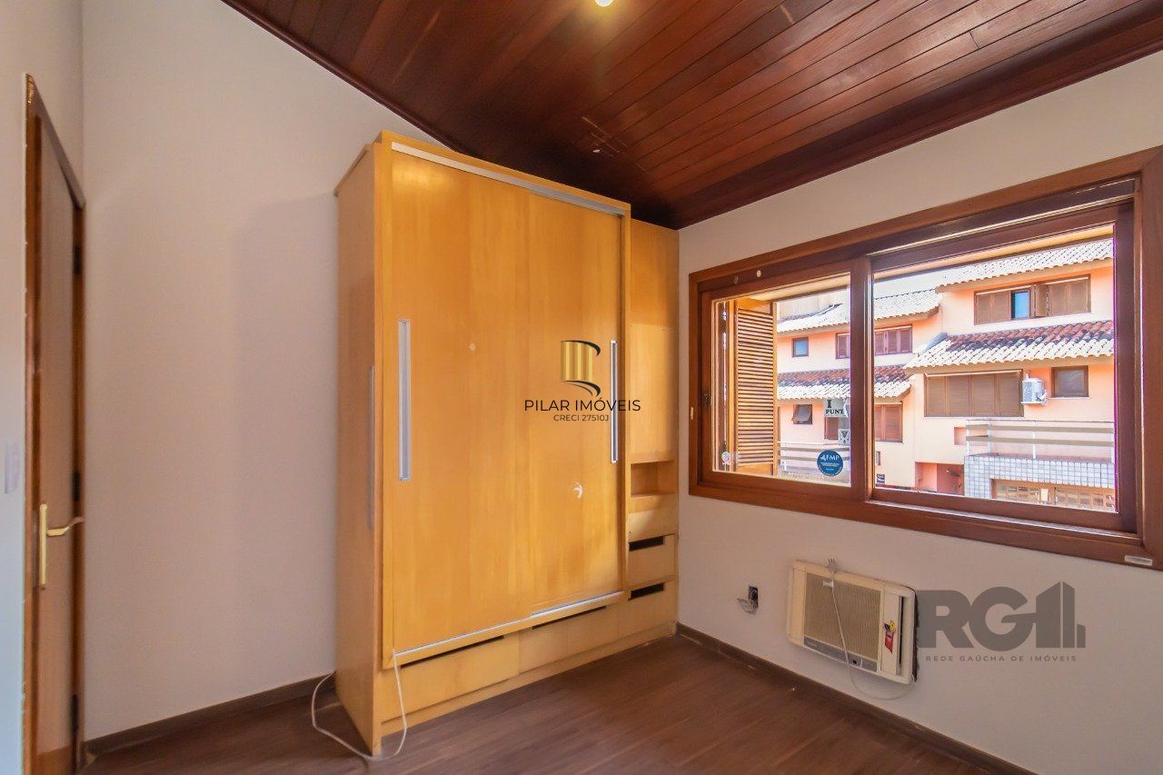 Casa de Condomínio 3 dormitórios no bairro Menino Deus