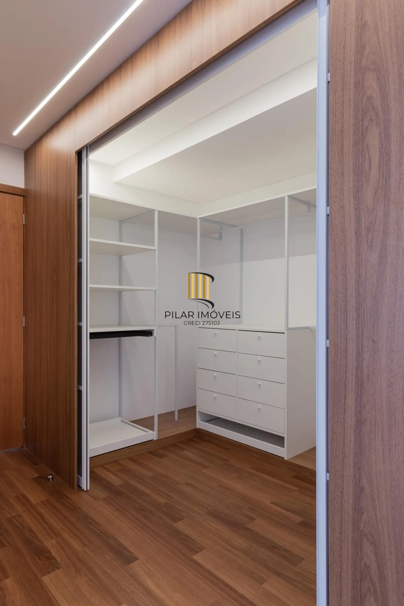 Apartamento 3 dormitórios no bairro Menino Deus