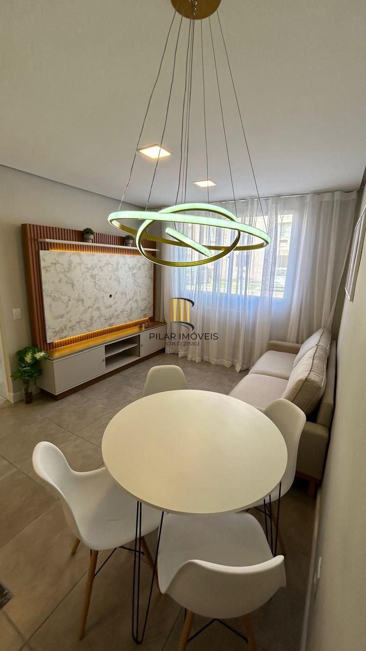 Apartamento térreo com 2 dormitórios e vaga na Hípica