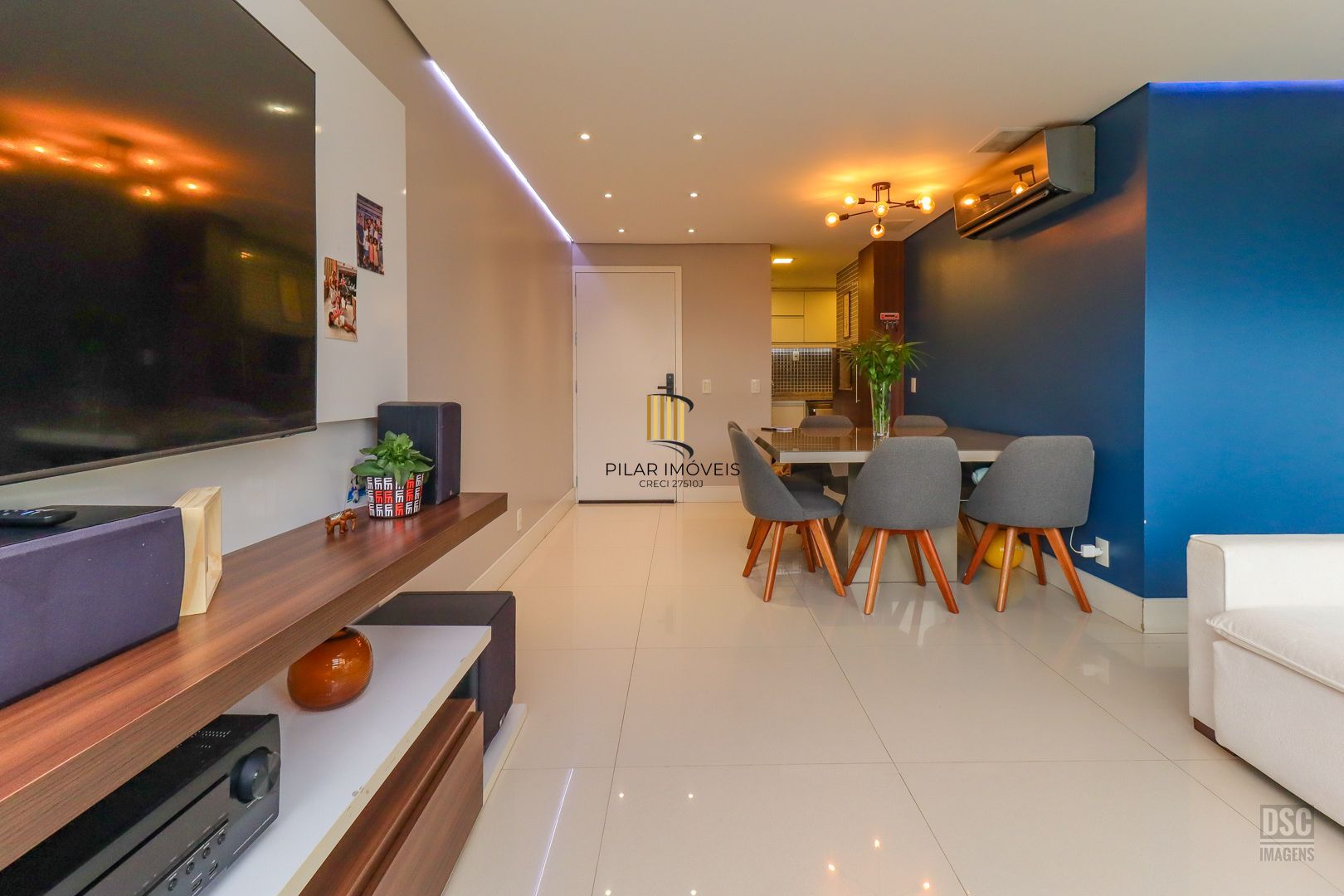 Apartamento 3 Dormitórios no Bairro Tristeza - Infra Lazer com Piscina Térmica