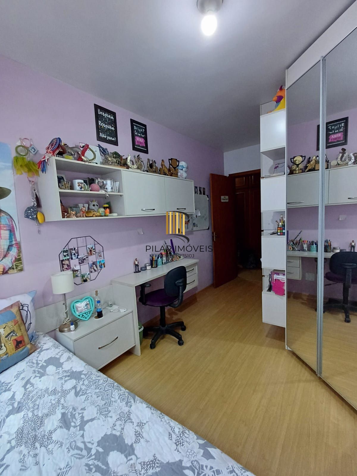 Apartamento 2 dormitórios no bairro Tristeza