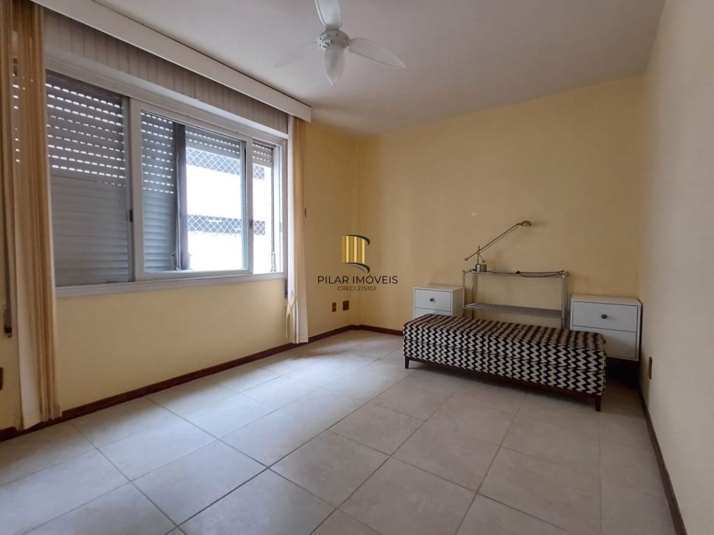 Apartamento a venda no bairro Menino Deus com 2 dormitórios