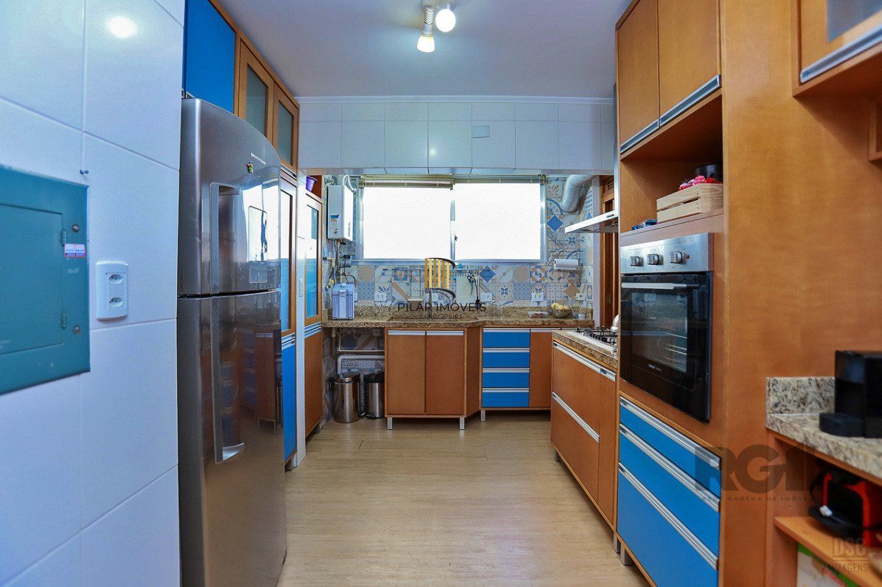Apartamento 3 dormitórios no bairro Petrópolis