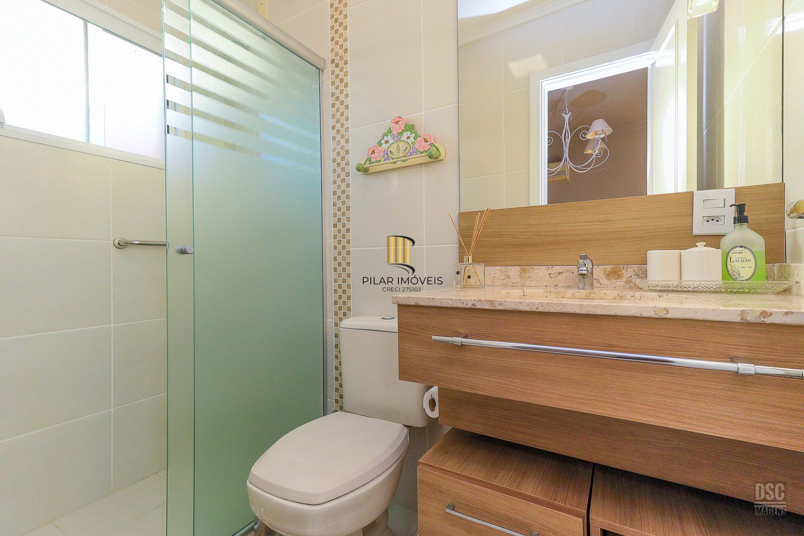 Casa 3 dormitórios no bairro Ipanema