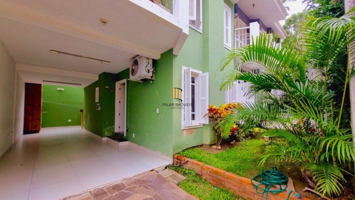 Casa 3 dormitórios no bairro Ipanema