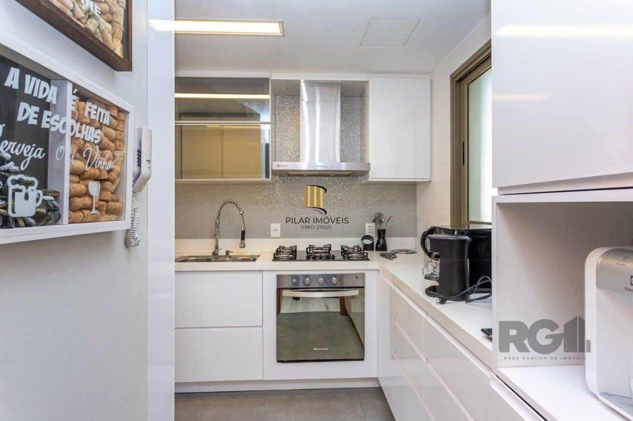 Apartamento 3 dormitórios no bairro Cavalhada