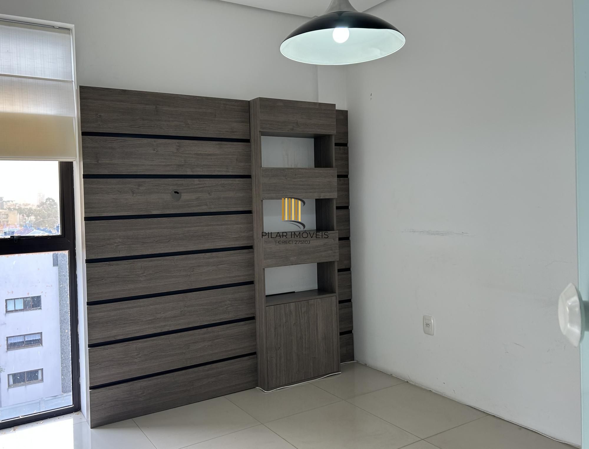 Sala Comercial no Menido Deus