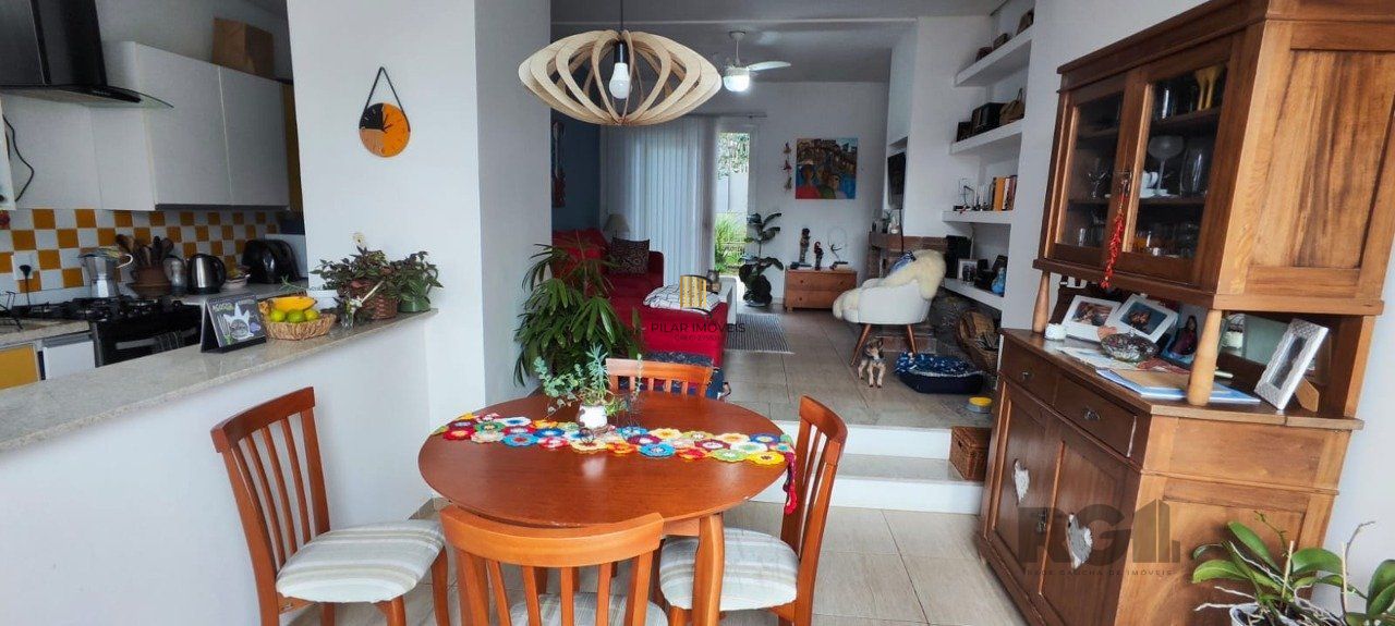 Casa de Condomínio 2 dormitórios no bairro Vila Nova
