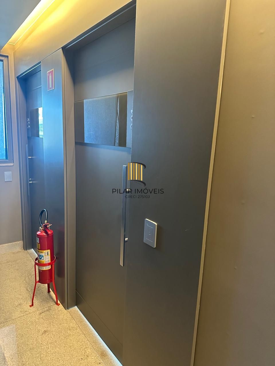 Sala Comercial 1 dormitório no bairro São Sebastião