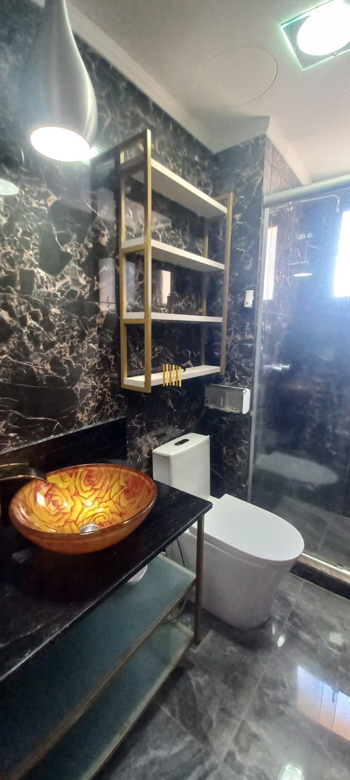 Apartamento de 3 dormitórios, 2 vagas cobertas, infra completa no Passo Da Areia