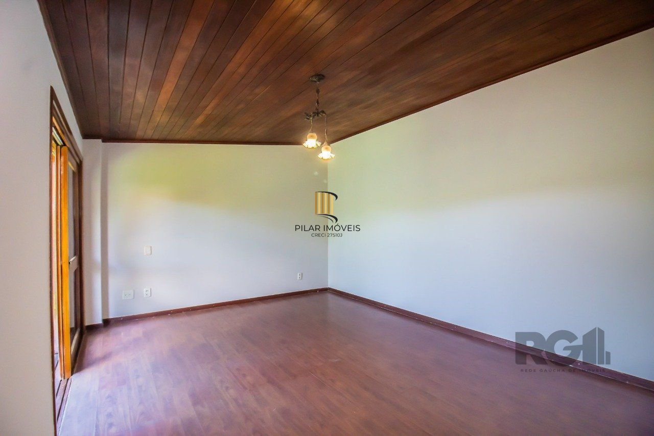 Casa de Condomínio 3 dormitórios no bairro Menino Deus