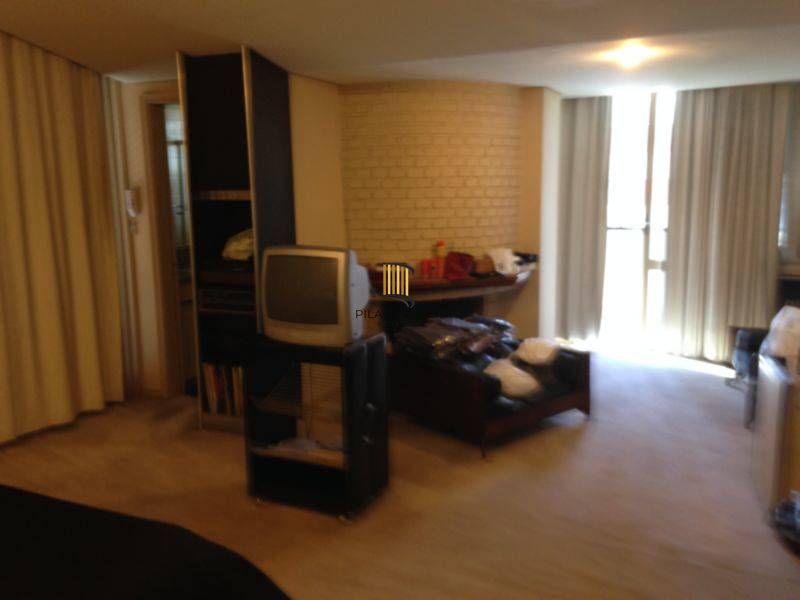 Apartamento para Venda - 512m², 4 dormitórios, sendo 2 suites, 2 vagas - Rio Branco