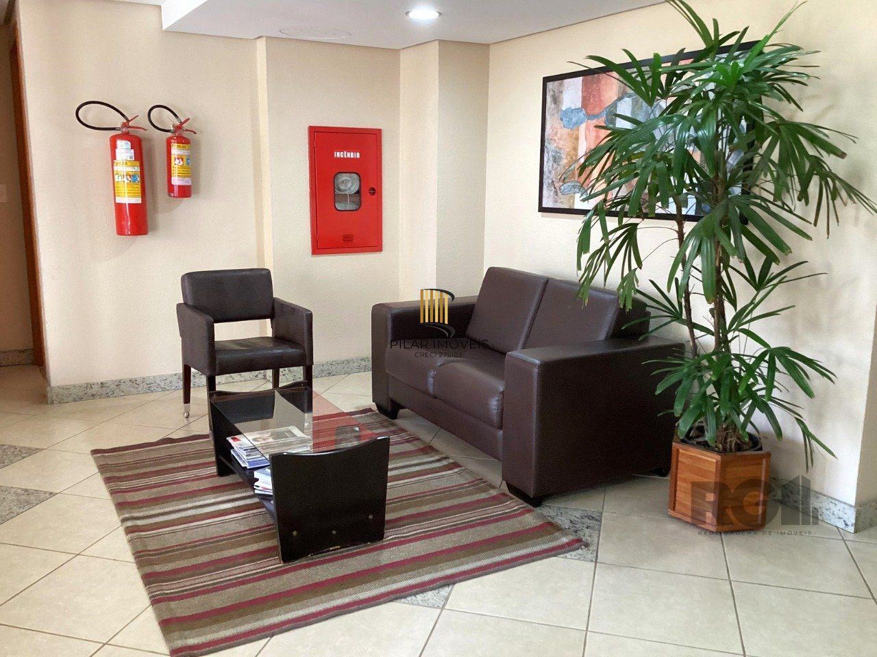 Apartamento 3 dormitórios, sendo 1 suíte, no bairro Cristal, Porto Alegre-RS.