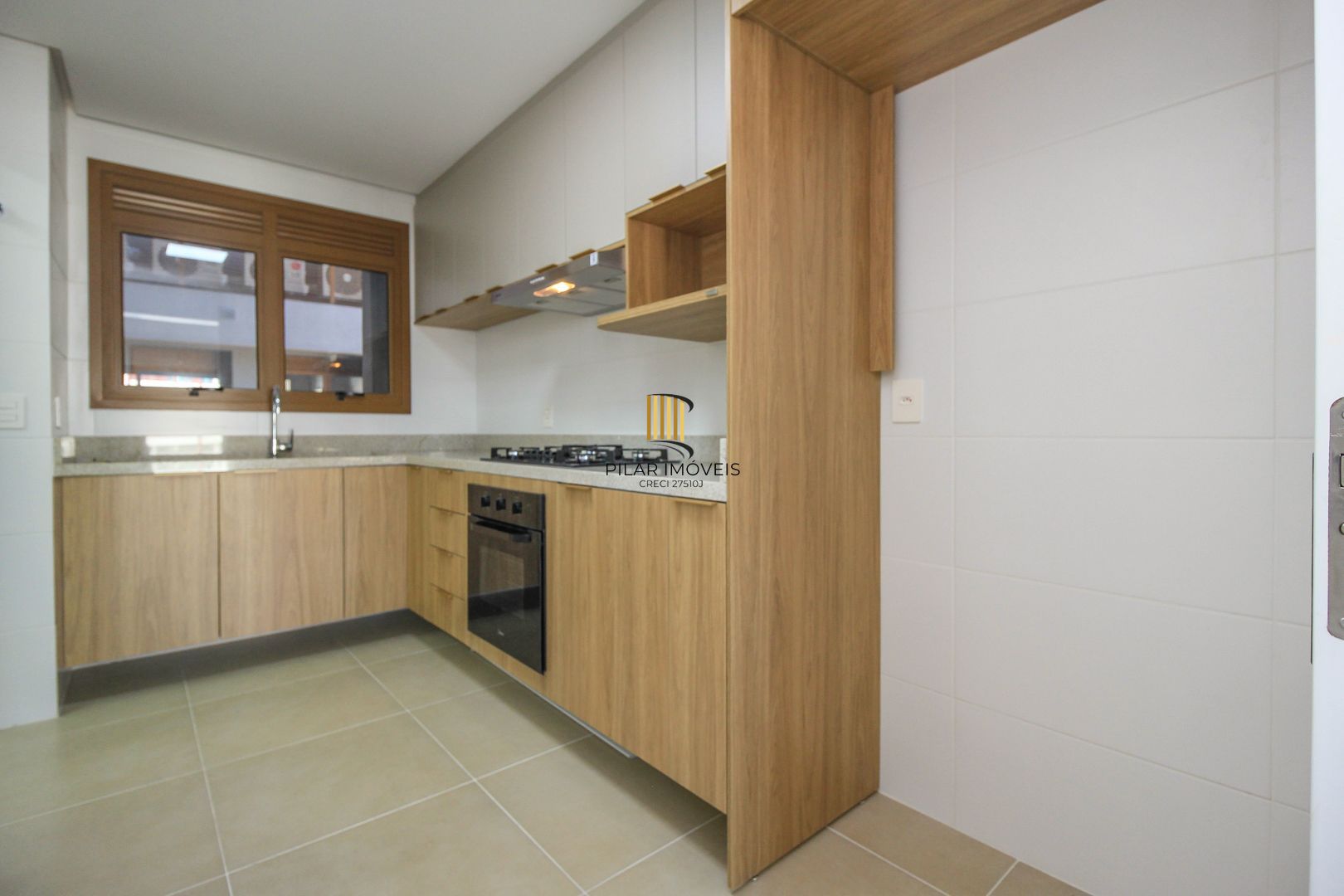 Apartamento 3 Dorms no Menino Deus - Alto Padrão Infra de Lazer Completa