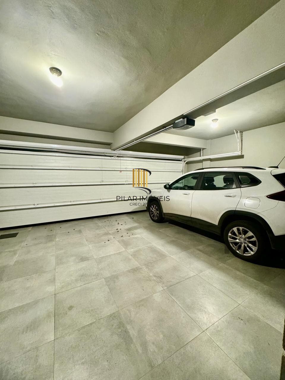 Casa 3 dormitórios no bairro Guarujá