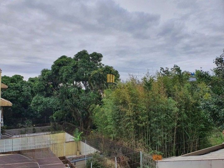 Casa 3 dormitórios no bairro Tristeza