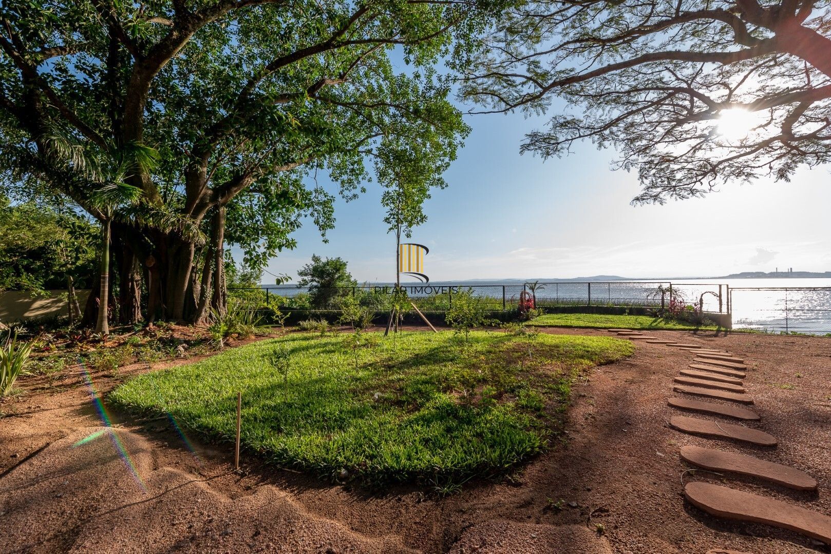 Casa em condomínio Alto Padrão Próximo da AABB