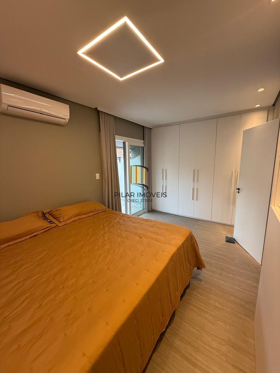 Casa de Condomínio 3 dormitórios no bairro Tristeza