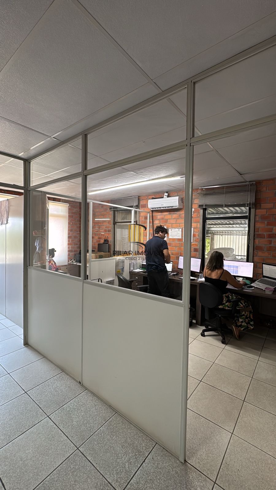 Pavilhão 2 dormitórios no bairro Restinga