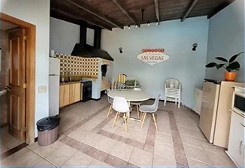 Casa 3 dormitórios no bairro Ipanema