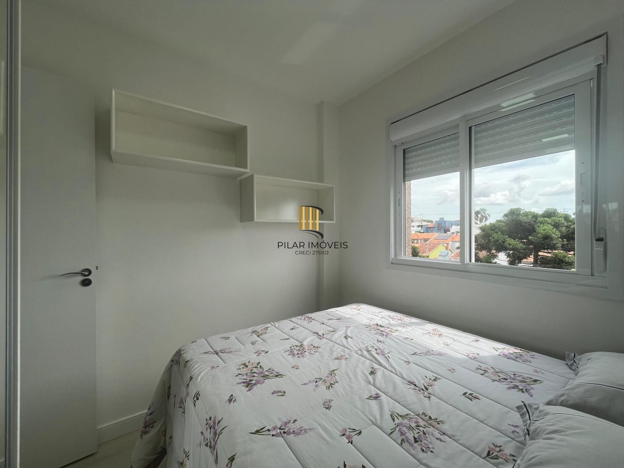 Apartamento 2 dormitórios no bairro Santo Antônio