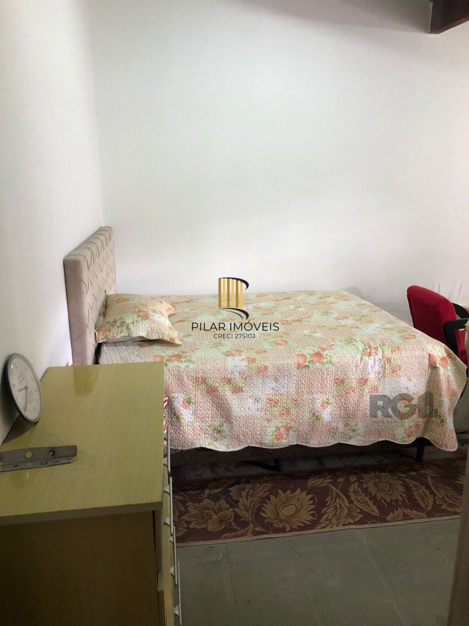 Casa 5 dormitórios no bairro Ipanema
