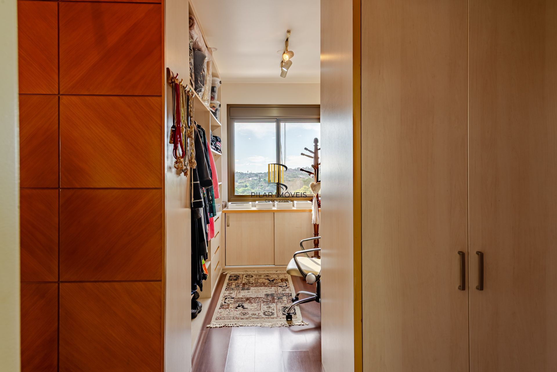 Apartamento 3 dormitórios no bairro Tristeza