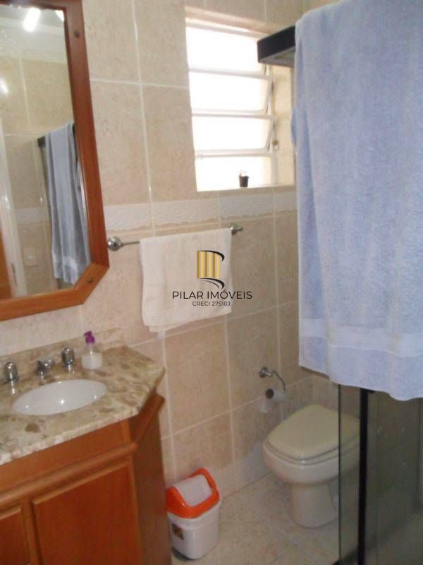 Casa para Venda - 348m², 3 dormitórios, sendo 1 suites, 2 vagas - Medianeira