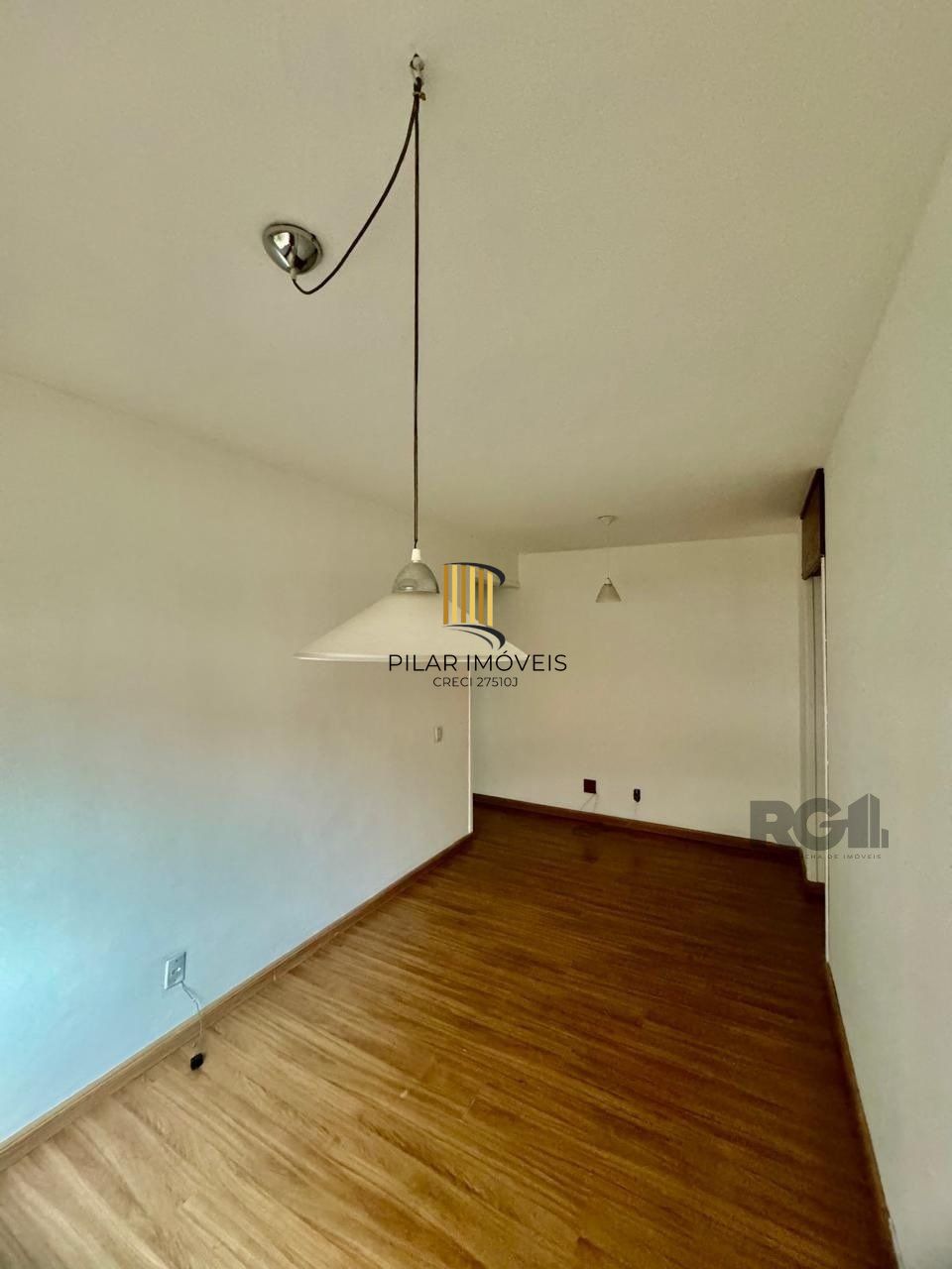Apartamento 2 dormitórios no bairro Tristeza