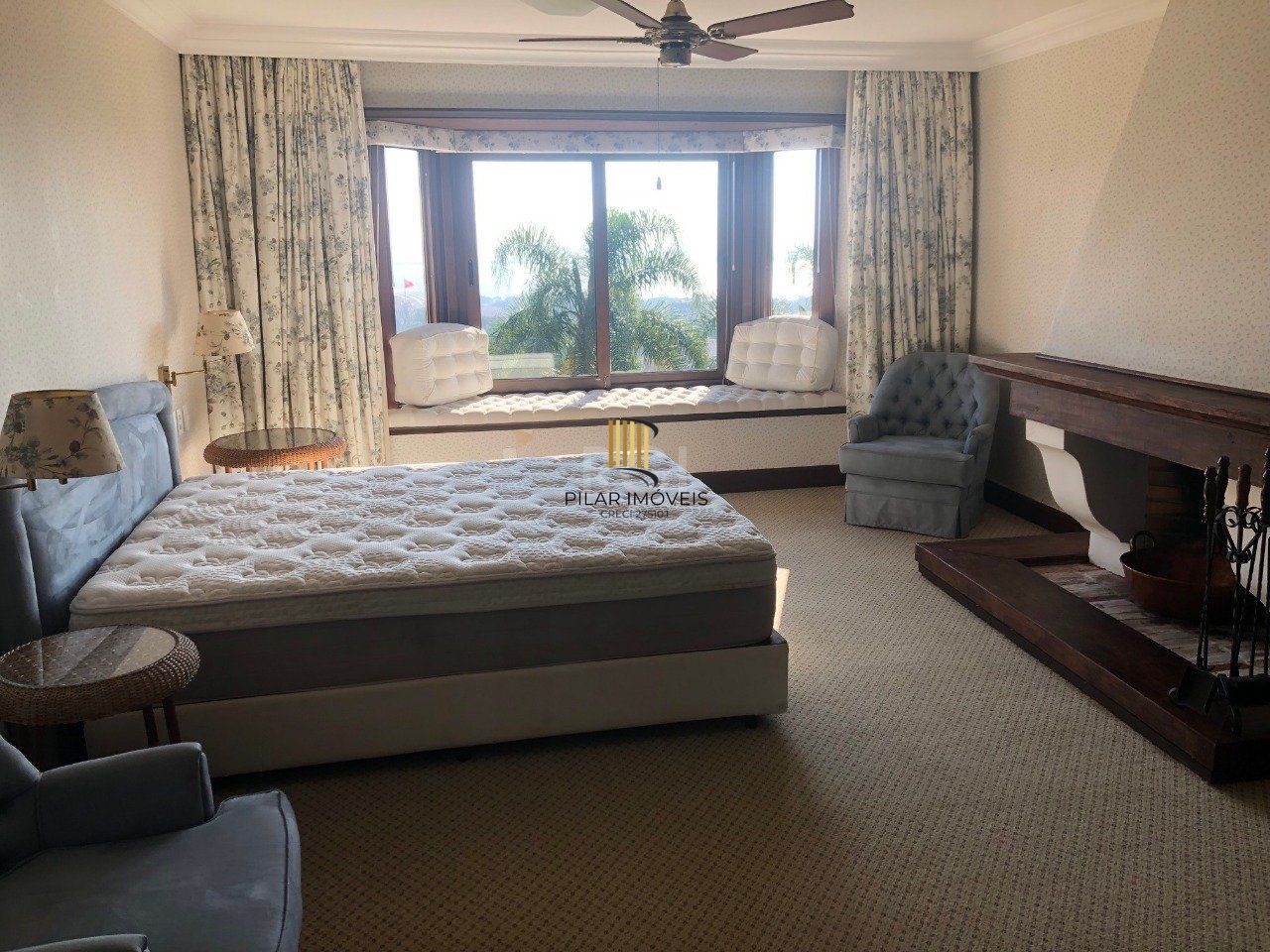 Casa Condominio para Venda - 420m², 3 dormitórios, sendo 3 suites, 2 vagas - Santa Tereza