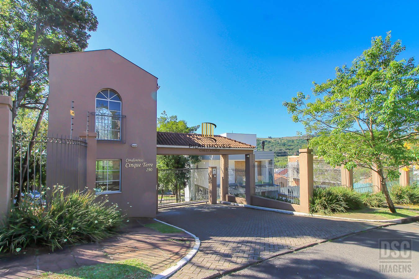 Casa em condomínio próximo do Barrashoppingsul - 3D com suíte e garden privativo