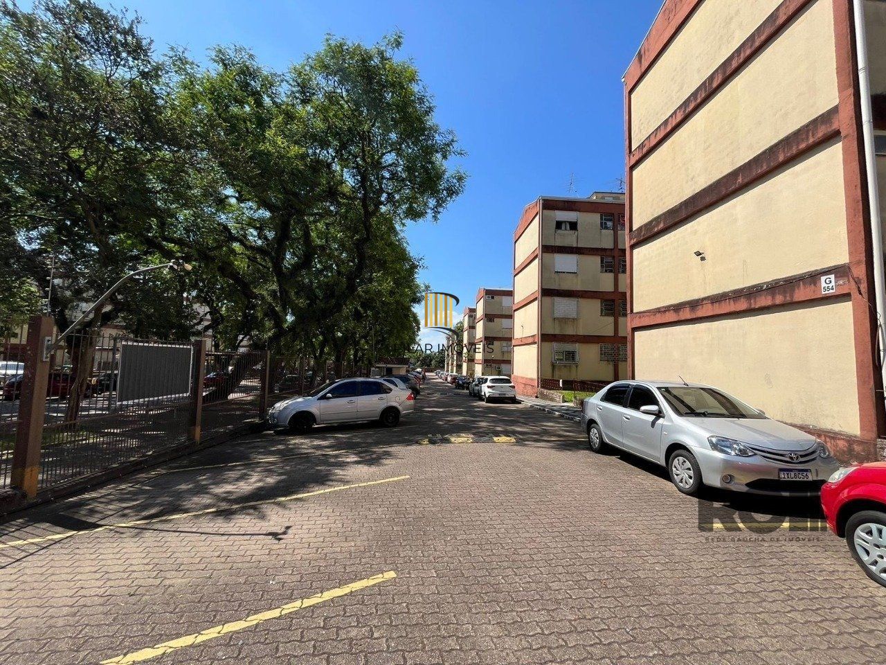 Apartamento 2 dormitórios no bairro Camaquã