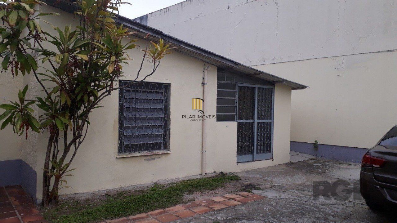 Casa 5 dormitórios no bairro Cavalhada