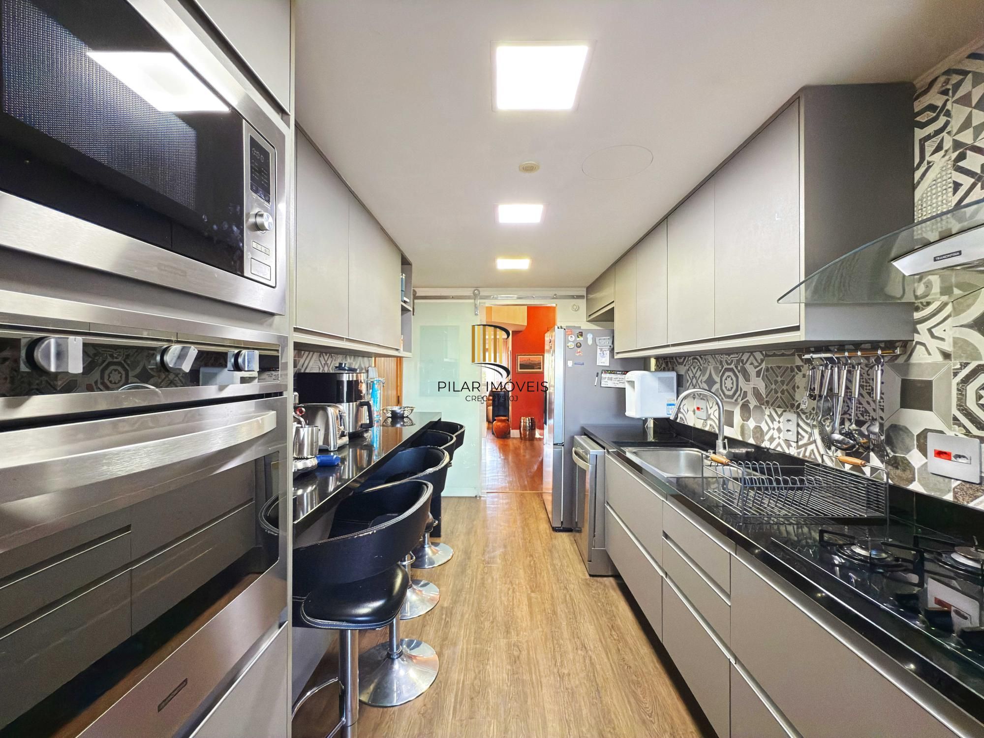 Apartamento 3 dormitórios no bairro Petrópolis