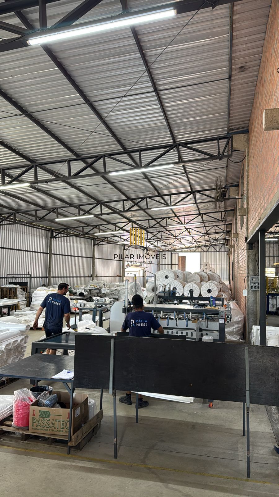 Pavilhão 2 dormitórios no bairro Restinga