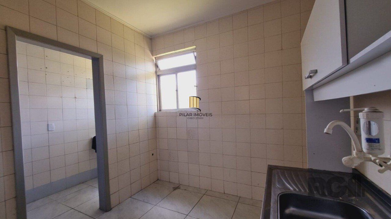 Apartamento 2 dormitórios no bairro Camaquã