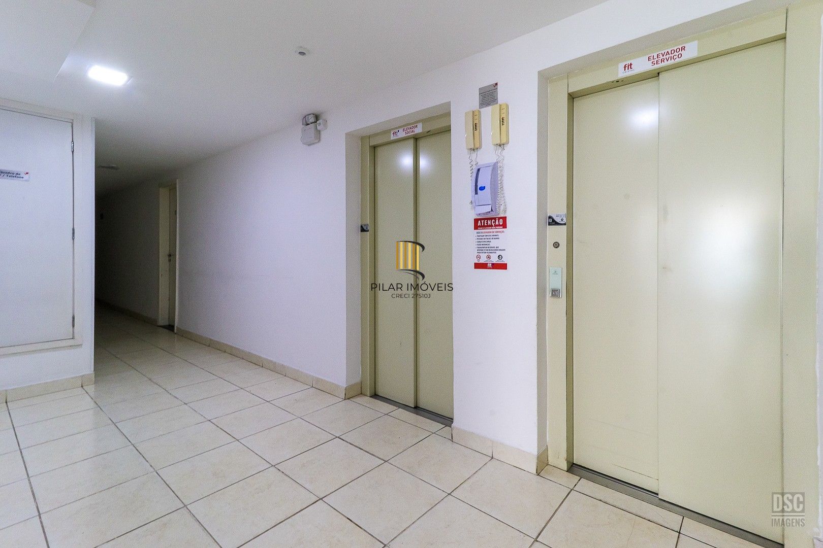 Apartamento aconchegante na Dr. Campos Velho | 2 dormitórios com vaga de garagem