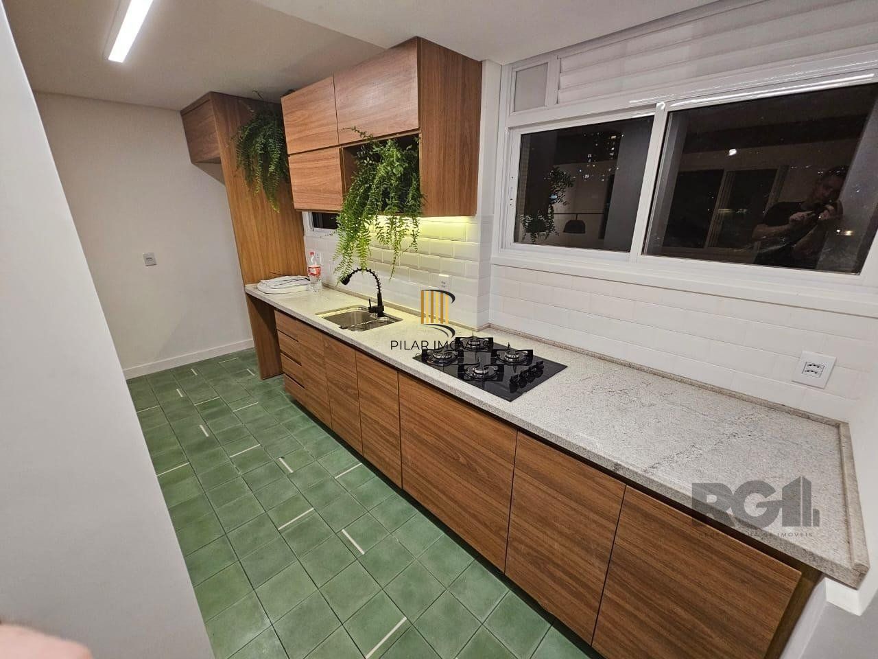 Apartamento 3 dormitórios no bairro Partenon