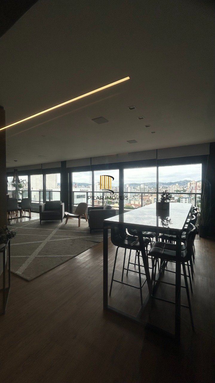 Apartamento 2 dormitórios no bairro Farroupilha