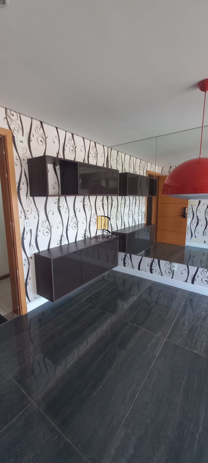 Apartamento de 3 dormitórios, 2 vagas cobertas, infra completa no Passo Da Areia