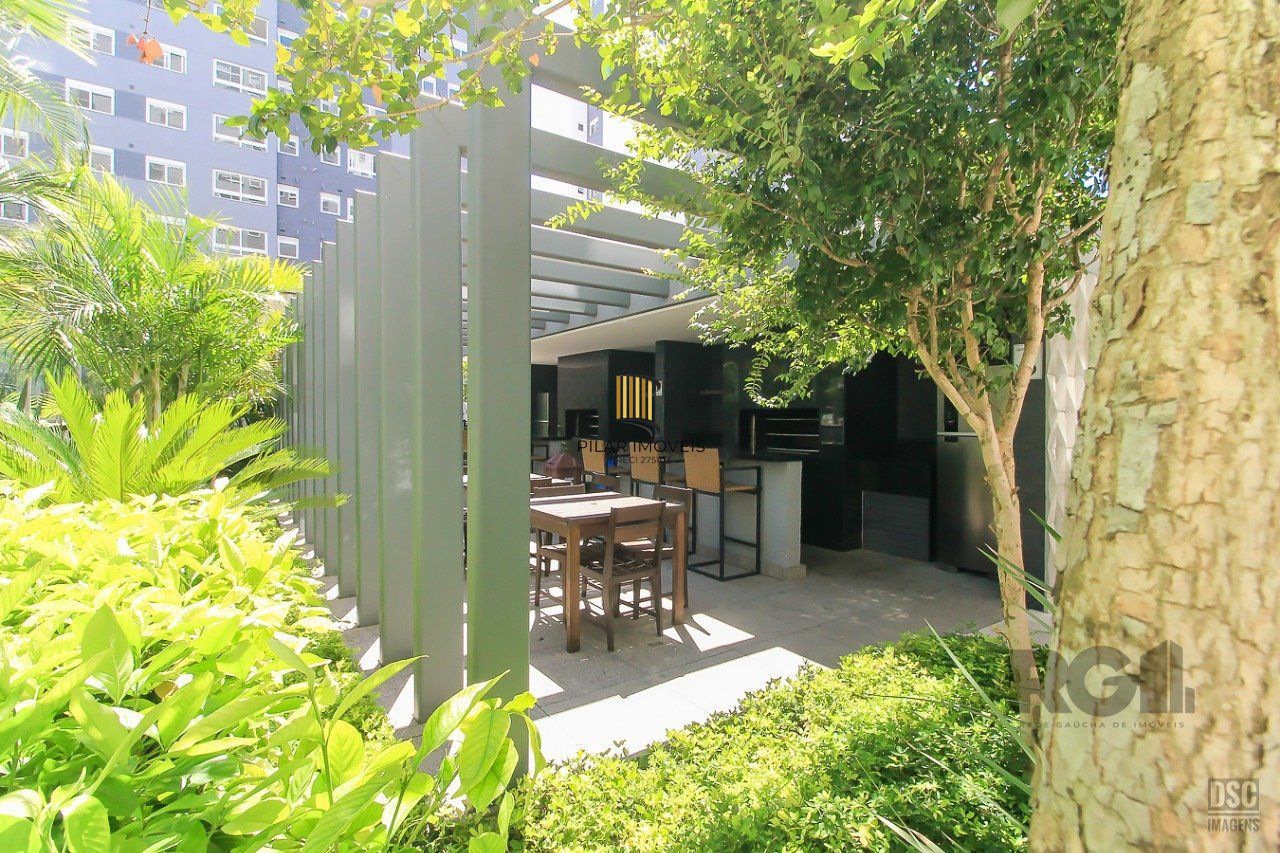 Apartamento 2 dormitórios no bairro São Sebastião