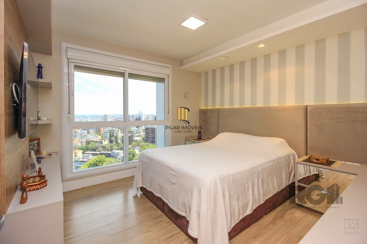 Apartamento 3 dormitórios no bairro Petrópolis