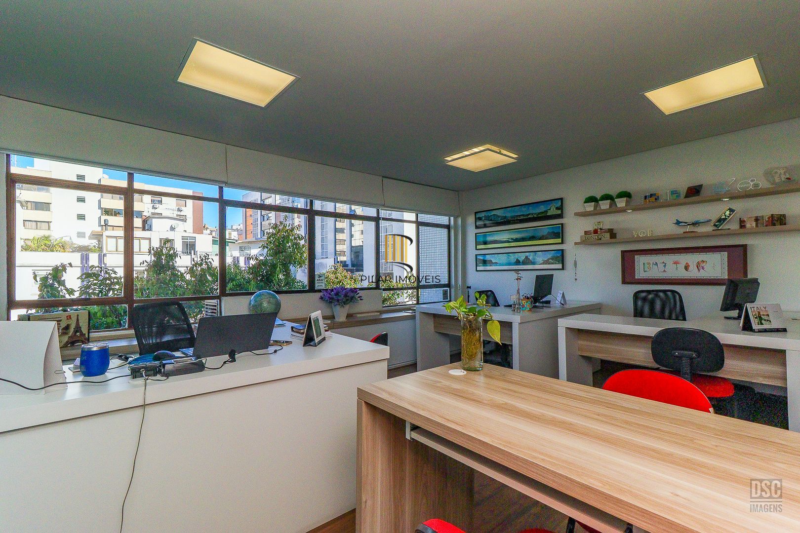 Sala Comercial 1 dormitório no bairro Auxiliadora