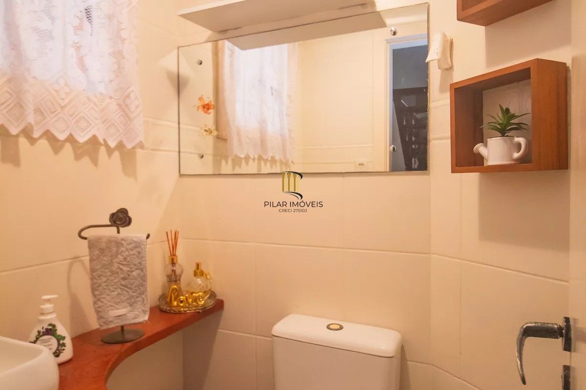 Casa de Condomínio 2 dormitórios no bairro Guarujá