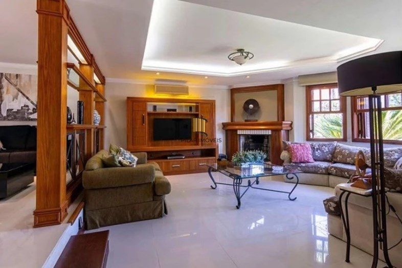 Casa 3 dormitórios no bairro Ipanema
