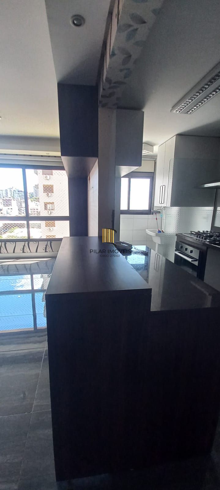 Apartamento de 3 dormitórios, 2 vagas cobertas, infra completa no Passo Da Areia