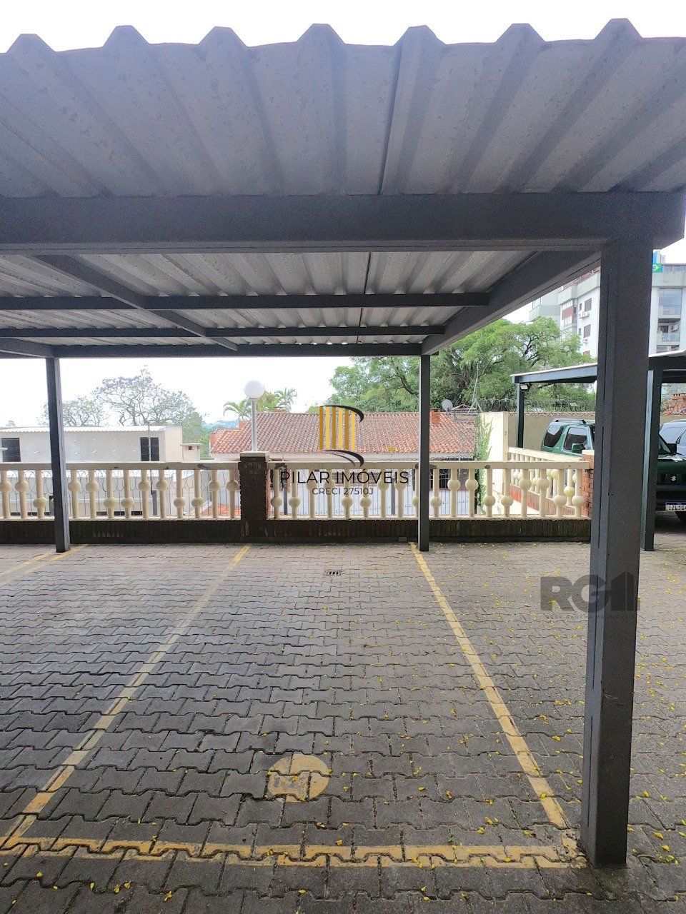 Apartamento 03 dormitórios com suite na Tristeza